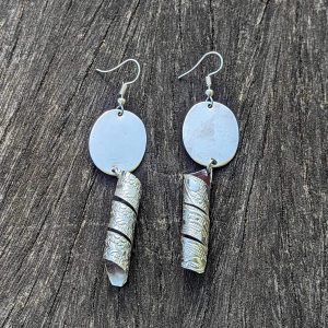 EARRINGS 216